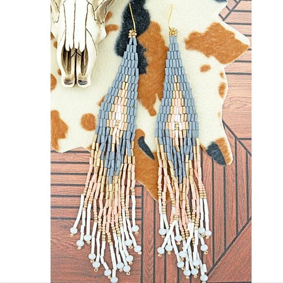 GRAY Multi Seed Bead Fringe Earrings - Picture 5 of 5